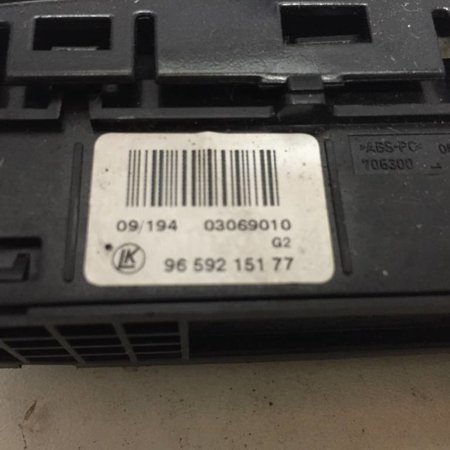 PANIC LIGHTING SWITCH 9659215177 PEUGEOT 308