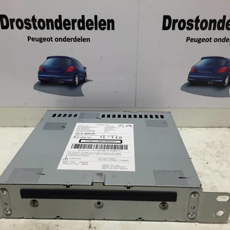 Radio CD player 9805593680 Peugeot 308 T9