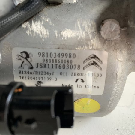 Air conditioning pump 9810349980 Peugeot 2008