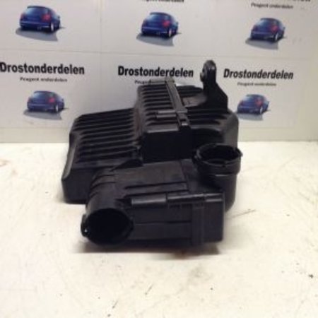 AIR FILTER HOUSING 9670851880 PEUGEOT 208