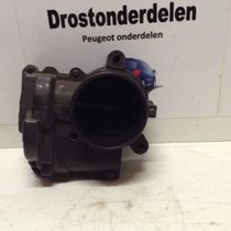 Drosselklappengehäuse v757669780 Peugeot 207 1.6 16V (163673)