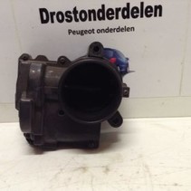 Drosselklappengehäuse v757669780 Peugeot 207 1.6 16V (163673)