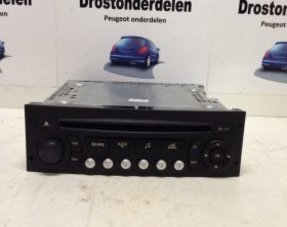 Radio CD player