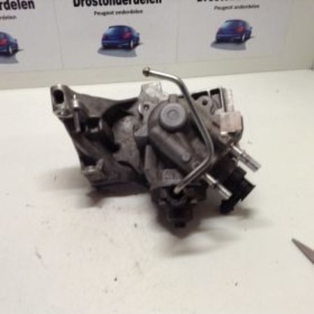 Dieselpomp 9811347380  Peugeot 208 Bosch Motorcode(BHA)