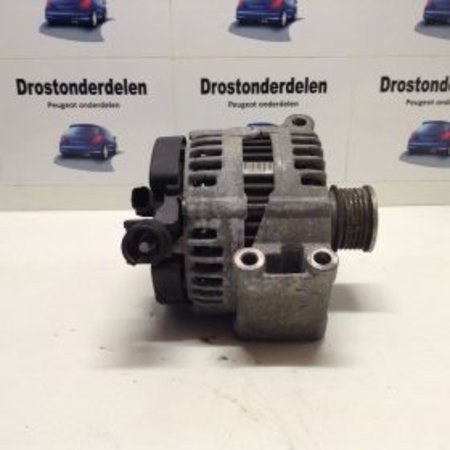 Alternator V757565080 peugeot 3008 CL15 14V Bosch