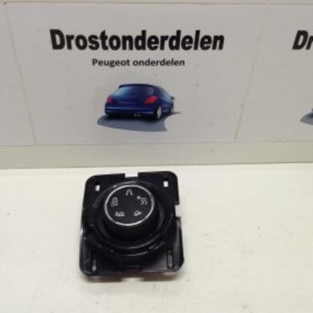 ESP switch 96784282ZD Peugeot 2008