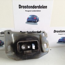 Motorhalterung links 9813699680 Peugeot 3008 P84