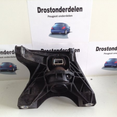 Motorhalterung rechts 9820297580 Peugeot 3008 P84