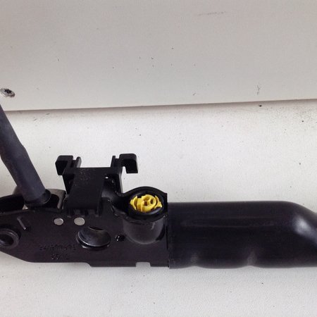 Seatbelt tensioner Right 9809467177 Peugeot 3008 P84