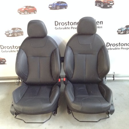 Set of leather seats for Peugeot 2008, black leather with seat heating