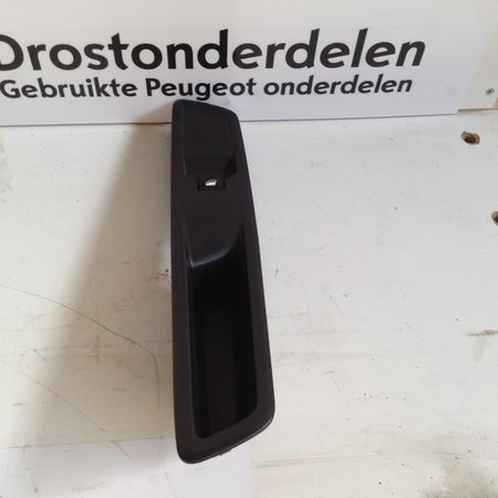 Window switch Front Right 98144407ZD Peugeot Expert