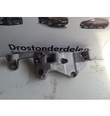 Air conditioning pump bracket  Peugeot 308