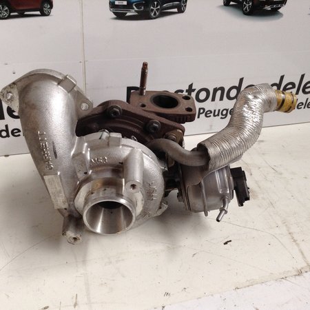 Turbo Honeywell 9686120680 peugeot 2008 (Engine code 9HP)