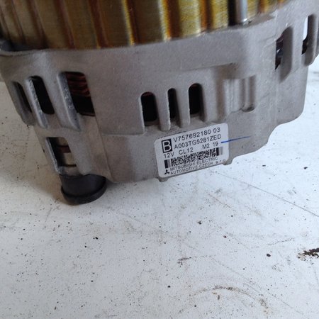 Lichtmaschine V757692180 PEUGEOT RCZ 12V CL12 Mitsubishi