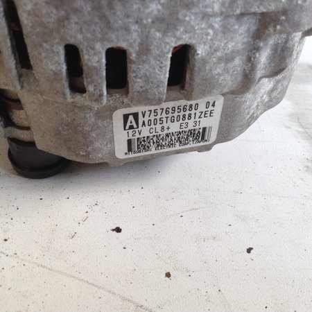 Dynamo V757695680 04 peugeot 208 mitsubischi 12v CL8+