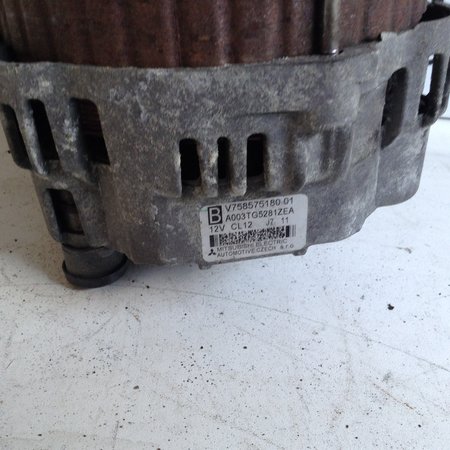 Alternator V758575180 Peugeot 308 CL12 12V