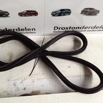 Portier Rubber 4drs 9678350280 Rechts-Achter Peugeot 2008