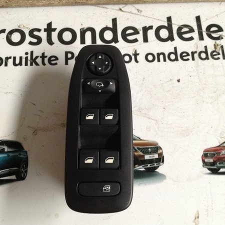 Raamschakelaar 98242539ZD Links-voor Peugeot 2008