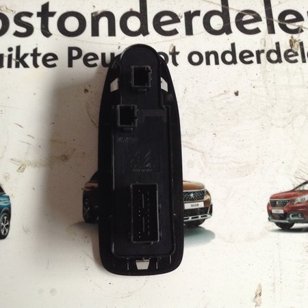 Window switch 98242539ZD Left-front Peugeot 2008