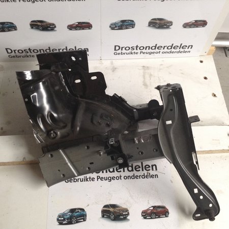 Stück Fahrgestellbein-Innengitter links vorne Peugeot 2008