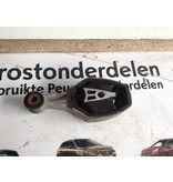 Motorhalterung des Hilfsrahmens 9810221880 Peugeot 208