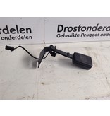 Sicherheitsgurt 9810493477 Hinterer Einsatz links von einem Peugeot 3008 P84E