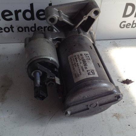 startmotor bosch 9675660680 peugeot 208