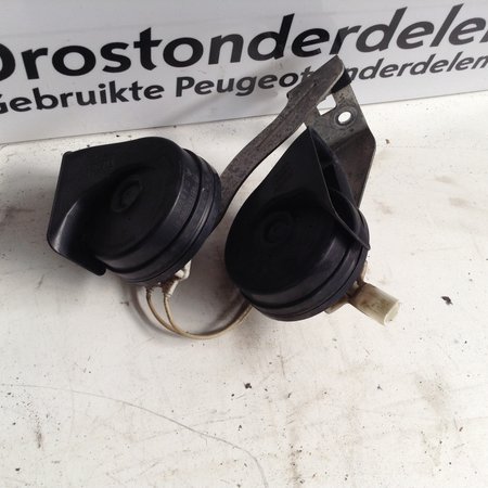 Horn 9815870780 Peugeot 3008 P84E