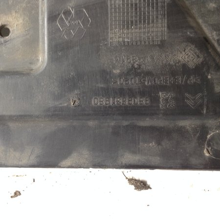 Protective plate bottom 9809531980 Peugeot 3008 P84E