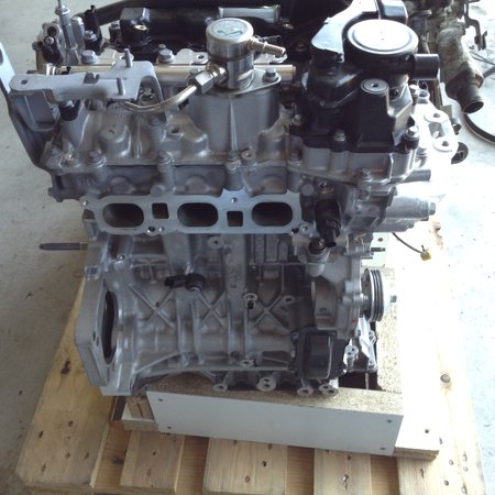 Peugeot 1.2 thp 130 hp 96KW Engine with engine code HN05 HNS green arrow stick 1627638180