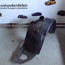 Radkästen links – für 9673768880 Peugeot 208