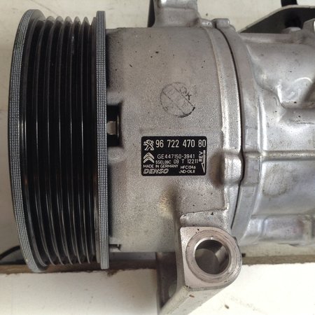 Airco pomp 9672247080  PEUGEOT 2008 Denso