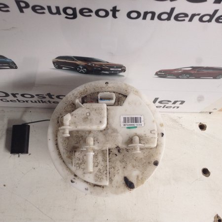 Kraftstoffpumpe 9674466680 peugeot 2008 1.2