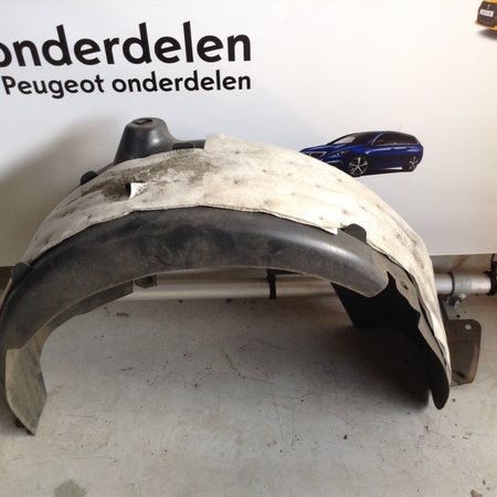 Rear wheel arch 9673797480 Peugeot 208