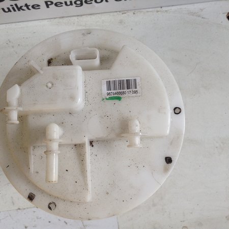 Fuel pump 9674466680 peugeot 2008 1.6