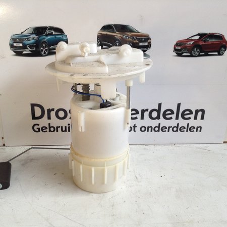 Fuel pump 9674466680 peugeot 208 1.0