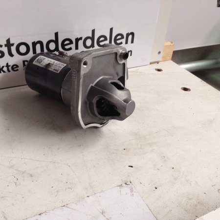 Starter motor 9674077280 PEUGEOT 208