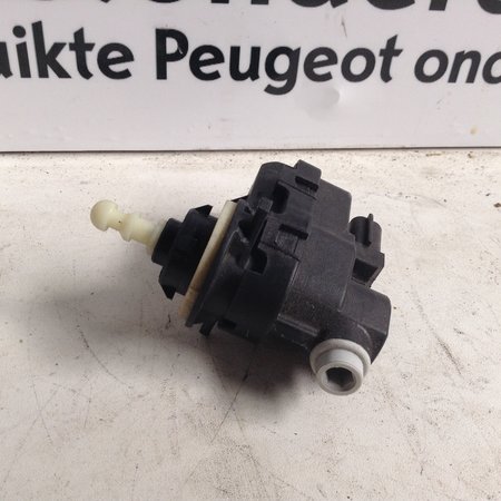 Koplamp Motor 92000257 Peugeot 2008