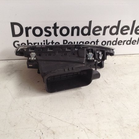 Luchtrooster Dashboard Chroom Rechts 9673131677 Peugeot 2008