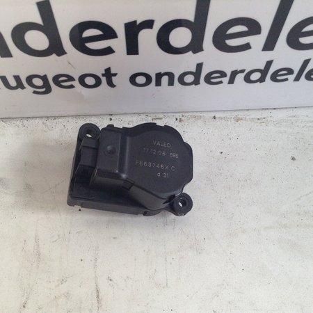 Heizungsventilmotor F663746XC Peugeot 207