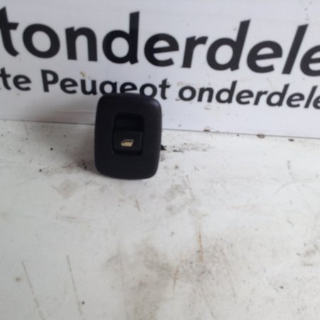 Raamschakelaar Links-Achter 96623726XT Peugeot 308CC