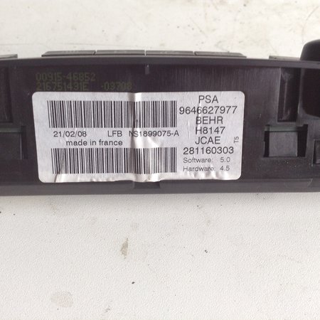 Heater Control Panels with part number 9646627977 Peugeot 307