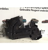 Schutzplatten zwischen Fahrgestellträger rechts 9675253180 Peugeot 208