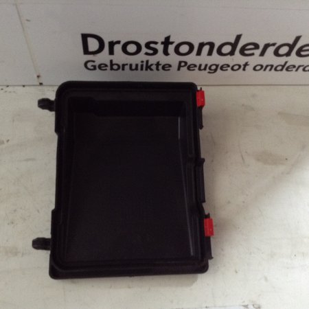 Fuse box Box Cover 9678633380 Peugeot 308 T9