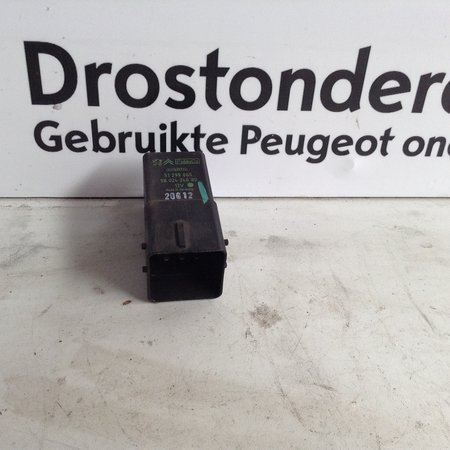 Glow plug relay 9802424080 Peugeot 208