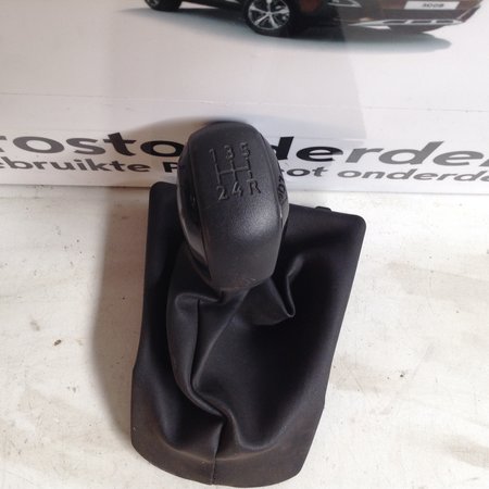 Gear shift + cover Peugeot 208