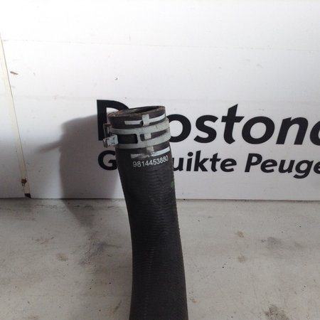 Radiator hose 9814453880 Peugeot 2008 1.2 HMR