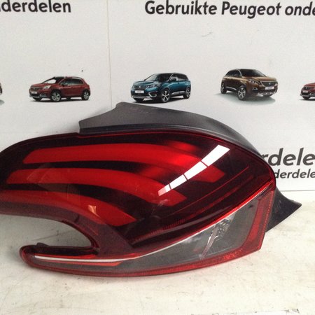 Rear light Left 9825601280 Peugeot 208 Facelift