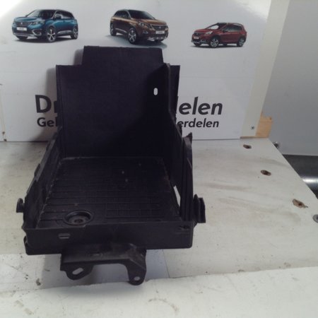 Batteriekasten 9801801880 Peugeot 208