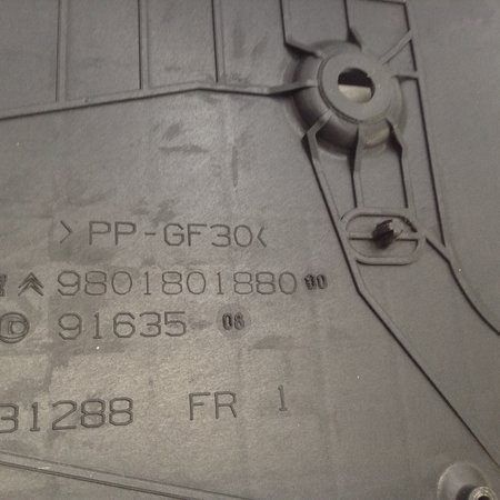 Battery box 9801801880 Peugeot 208